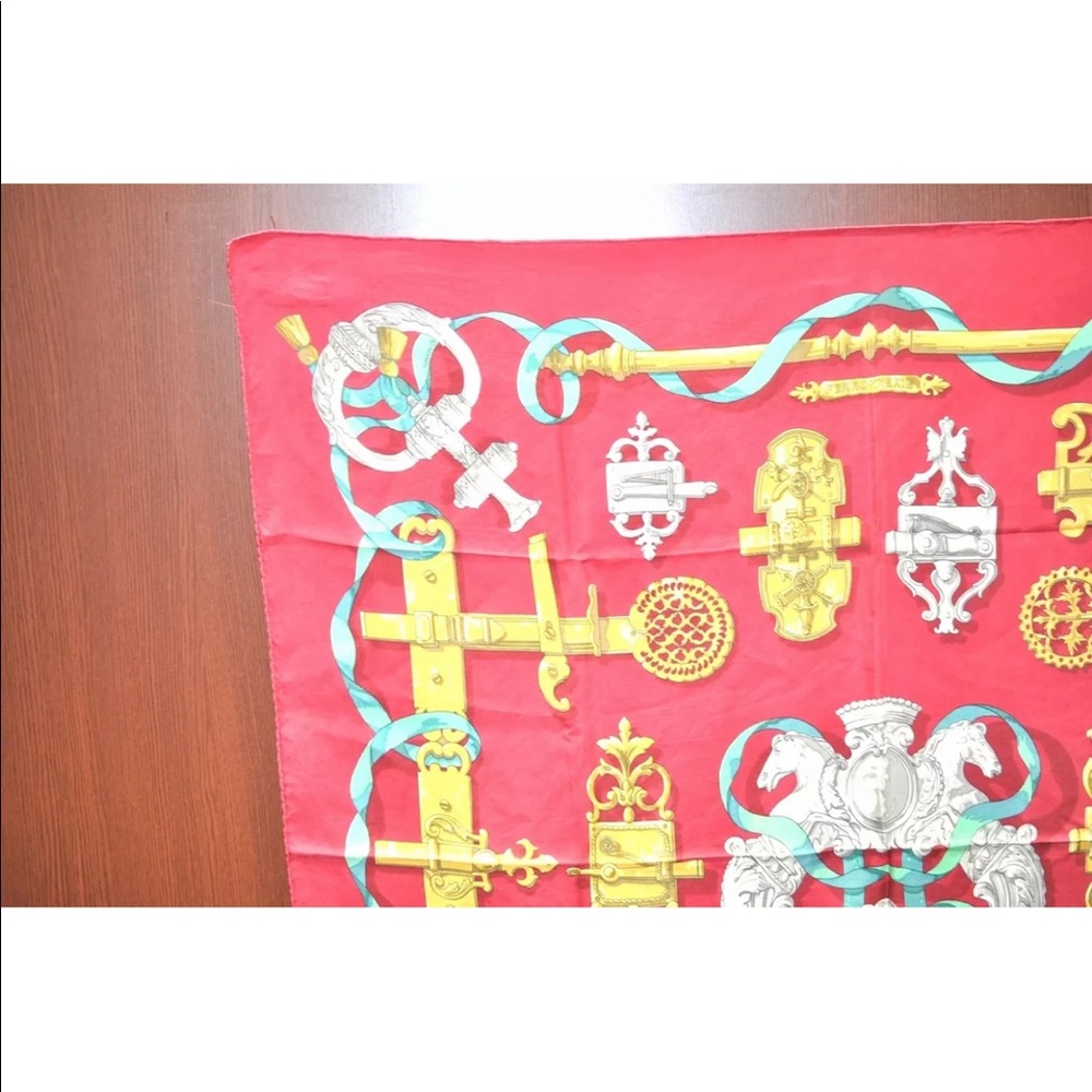 Authentic HERMES Carre 90 Scarf "FERRONNERIE" Silk Red F3516 - Picture 8 of 16